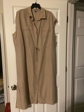 Old Navy Beige Sleeveless Shirt Dress